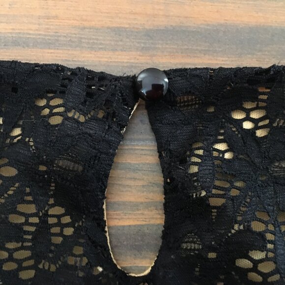 [Jessica] Black Lace Overlay Peplum Blouse | LP / 16P | Good - Picture 9 of 11